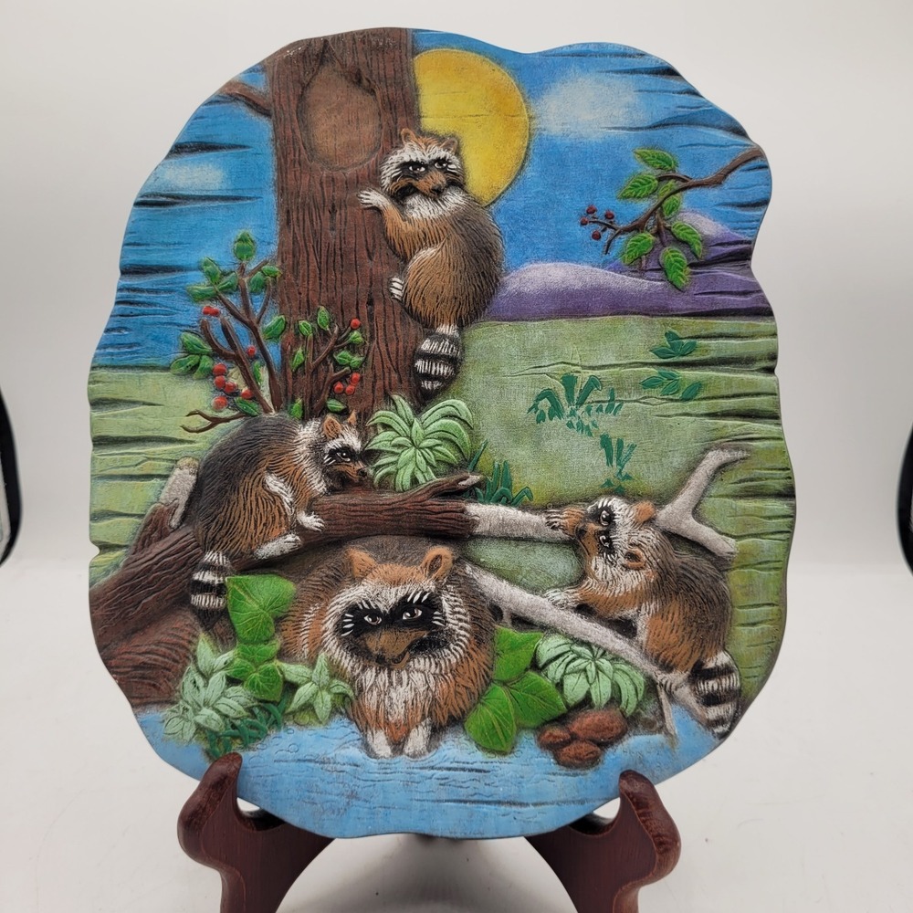 Vtg Macky Molds Hand Painted Ceramic Wall Art Wildlife‎ Raccoon Tree Scene 1980